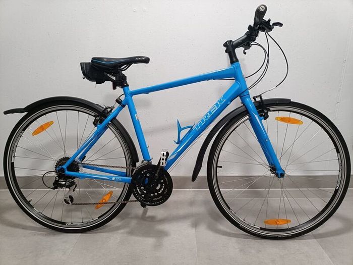 Trek bike size 20/M...perfect in new condition