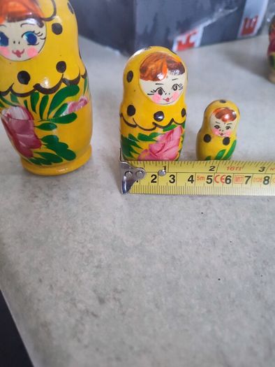 Vintage Russian Ussr Wooden 3 Piece Hand Painted Matryoshka Nesting Dolls