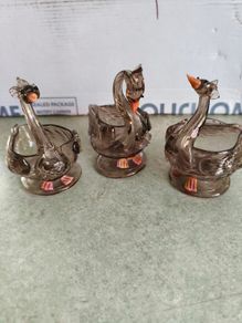 Vintage glass swan figurines, set of 3  glass swan small statues, glass bird figurine, elegant two toned glass swan decor