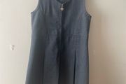 Dunnes grey pinafore (as new) age 7
