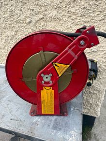 Air hose reel