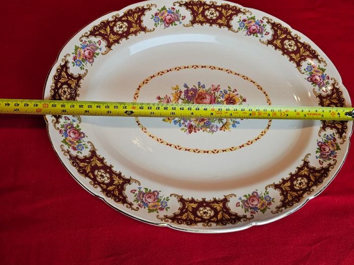 Large, beautiful oval serving platter by Arklow Pottery (Larne pattern / No. 2384) - Vintage from Ireland