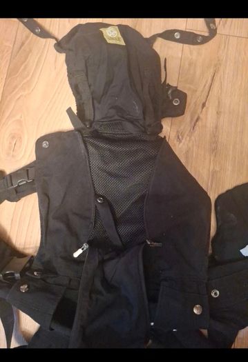 Lilli baby carrier