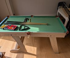 Hy-pro snooker table 152cm x 76cm