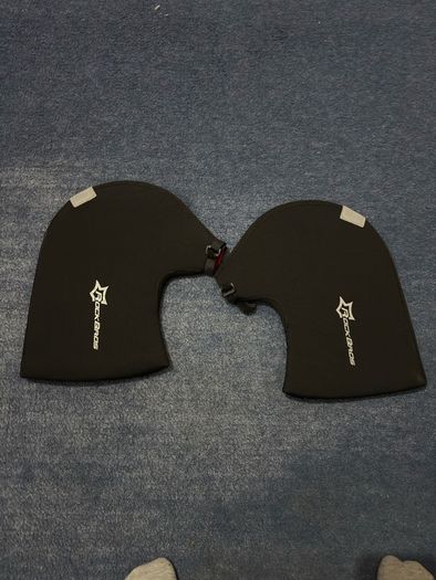 handlebar gloves brandnew