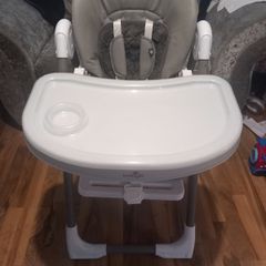 baby high seat. Babylo.