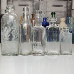 292 - Set of 5 Vintage Clear Glass Decorative Collectible Display Bottles