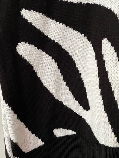 Boohoo Zebra Print knitted tank top size small