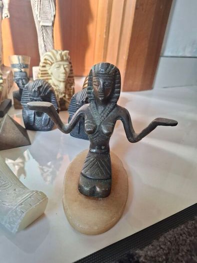 Vintage Figurines
