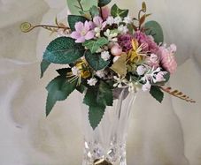 Killarney Crystal Vase with  24ct Gold Base