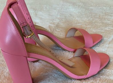 pink Heels