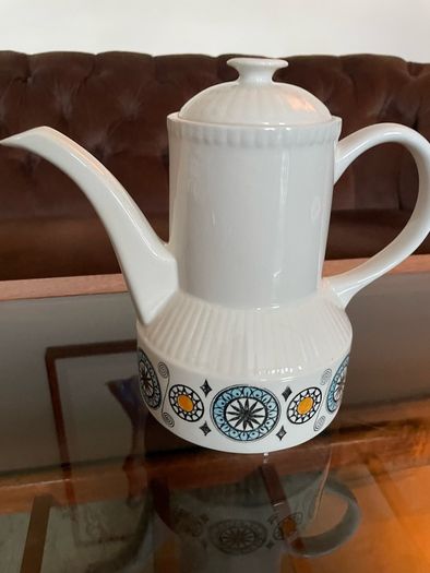 Vintage Kathie Winkle Renaissance Coffee Pot Staffordshire Ironstone England