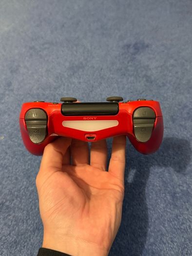Dual Shock 4 V2 (PS4 Controller)