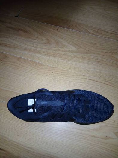 nike mens runners