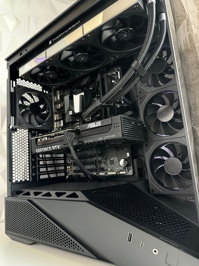 High spec Gaming PC | RTX 5070 / Ryzen 9800x3d / DDR5