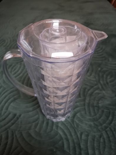 Plastic Jug 4 glasses