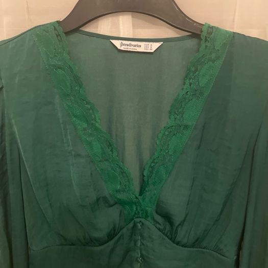 Stradivarius Green blouse. Size S