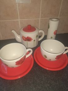 6 piece poppy design coffee set