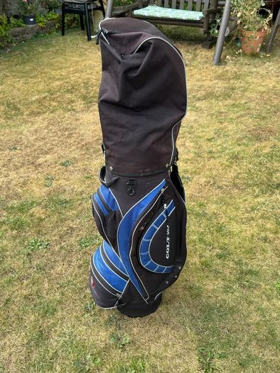 Full Golf Set - Wilson Staff Di7 Irons, Hybrids, Wedge & Bag