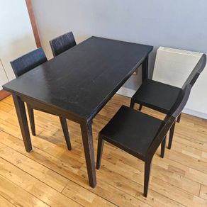 Wood Extending Dining Table & 4 Chairs | 125cm - 201cm