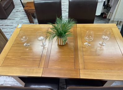 Solid Oak dining table with 4 chairs