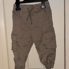 River Island trousers 12/18 months
