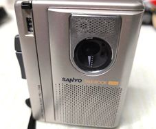 Sanyo Cassette Tape Player/Recorder + New Headphones