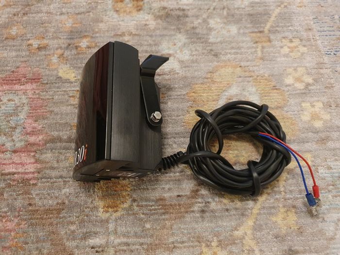IR30i Short to Medium Range Integrated IR Illuminator 12/24v 30 Deg 30Mts