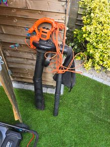 black and  decker  leaf blower and vacuum