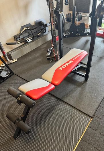 York Adjustable Weights Bench