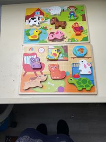 Wooden animal puzzles x 2