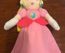 Princess Peach Plush Toy - Very Clean / No Marks