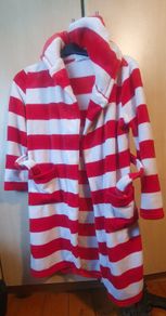 Soft children's bathrobe 9-10