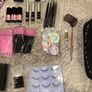 Eyelash tech kit Image 2