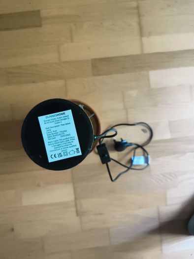 Table lamp