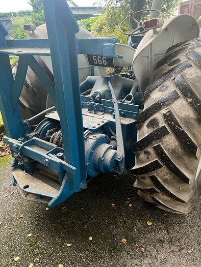Tractor