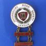 OXFORDSHIRE ROAD SAFETY LEAGUE (child's road safety courses) - award badge with 4 bars (1960's). Rare with added bars. Image 2