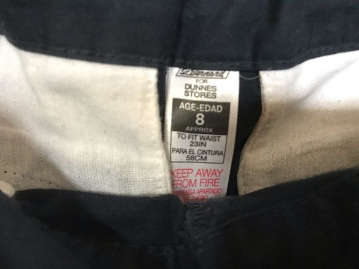 Dunnes Stores navy chinos boys trousers aged 8 years