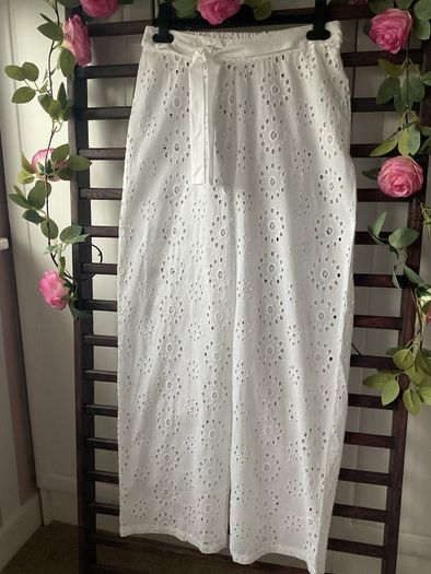 wide leg Bnwot primark Broderie anglaise trousers xsmall