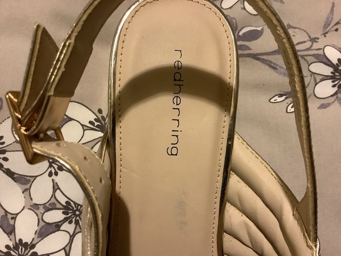 Gold Sandals size 7 (40)