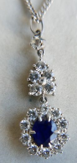 Vintage Circa 1990s 18k white Gold 750 Natural Diamonds and Sapphire Decorated Necklace L 13,5" - 10,80g