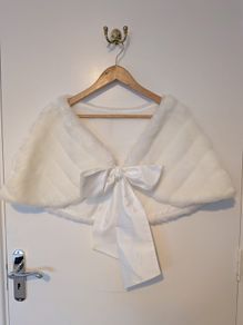 Bridal fur fuax