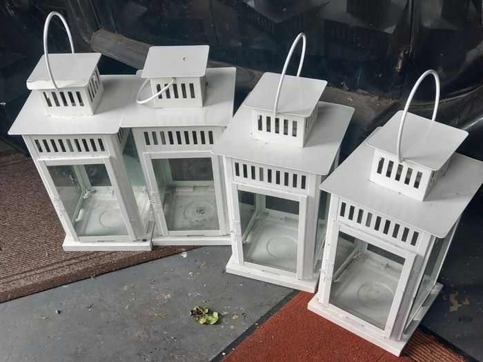 Lanterns x 4