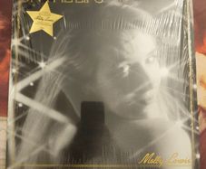 Molly Lewis - On The Lips
