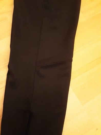 "Nike" Zipped Leggings  Size: Age 12 to 13 or 142 to 158cm/Final Price Drop