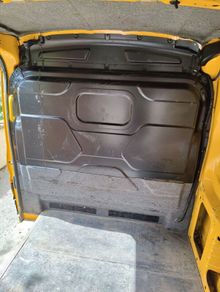 Ford Transit Mk8 bulkhead