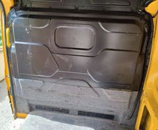 Ford Transit Mk8 bulkhead
