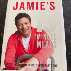Jamie's 15 minutes meals cooking book