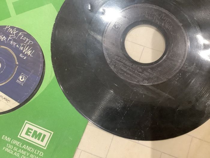 The Wall 1979 edition of the LPVinyl