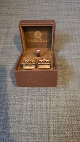 cufflinks
